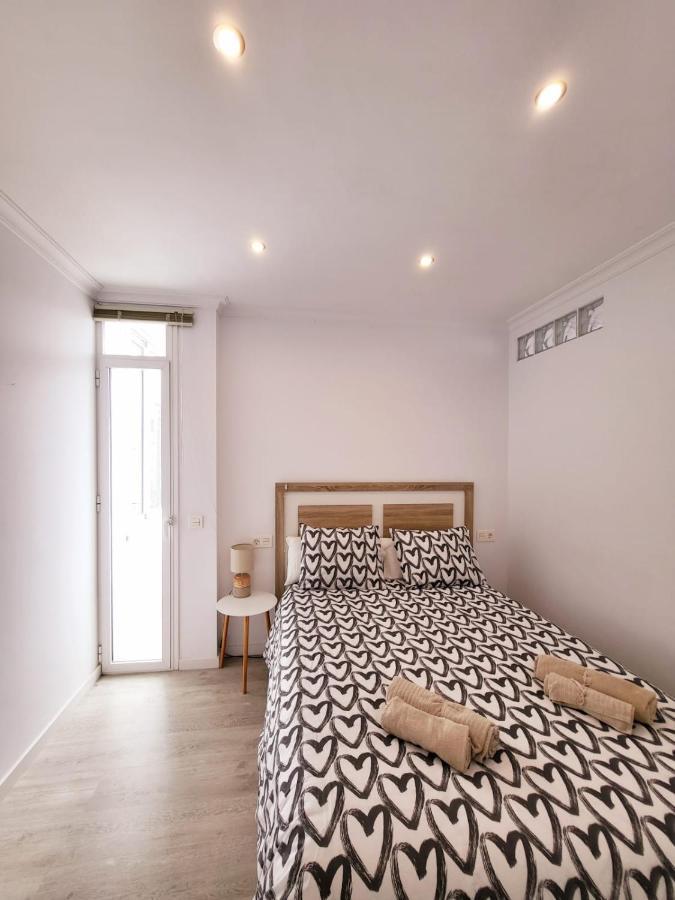 Stylish 3 Bedroom Penthouse In Marbella Centre With Large Pool Close To The Beach Екстериор снимка
