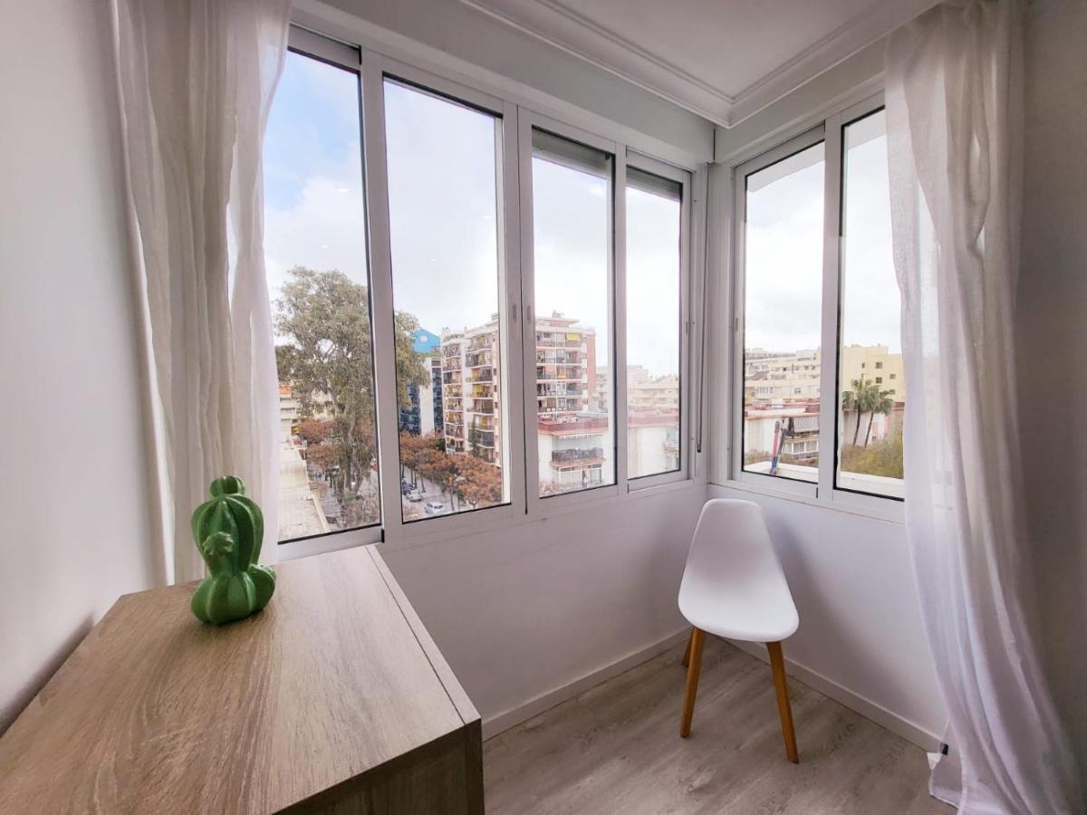 Stylish 3 Bedroom Penthouse In Marbella Centre With Large Pool Close To The Beach Екстериор снимка